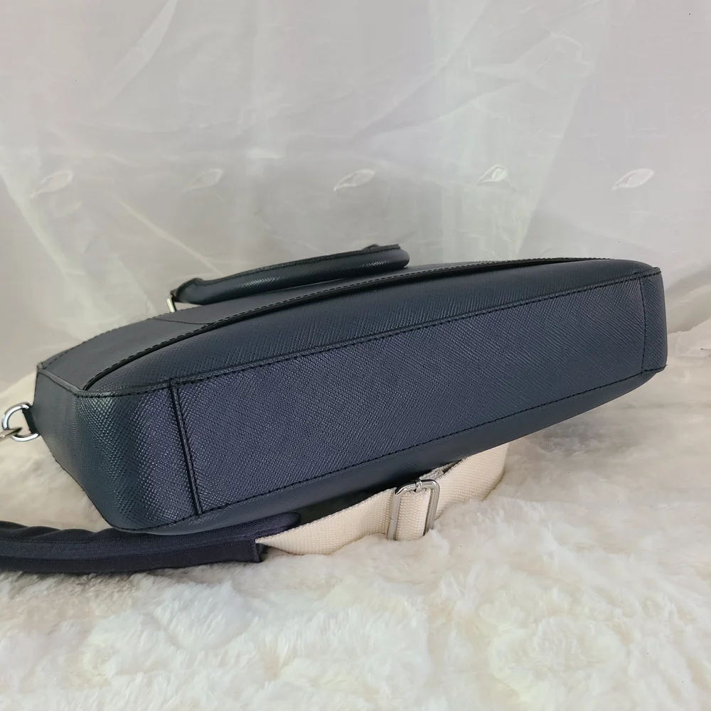 UNISEX Michael Kors Men’s Cooper Briefcase/Laptop Bag in Navy Saffiano Leather - Picture 5 of 11